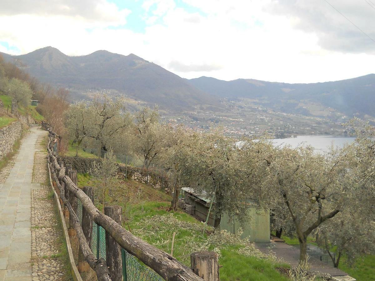 Appartamento Al Ponte Marone Exteriér fotografie